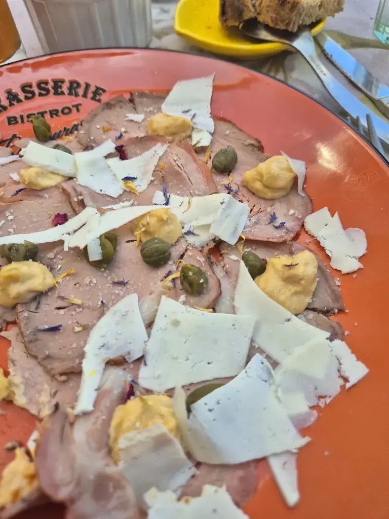 Elodie Suzanne_Les Arômes_Gémenos_review