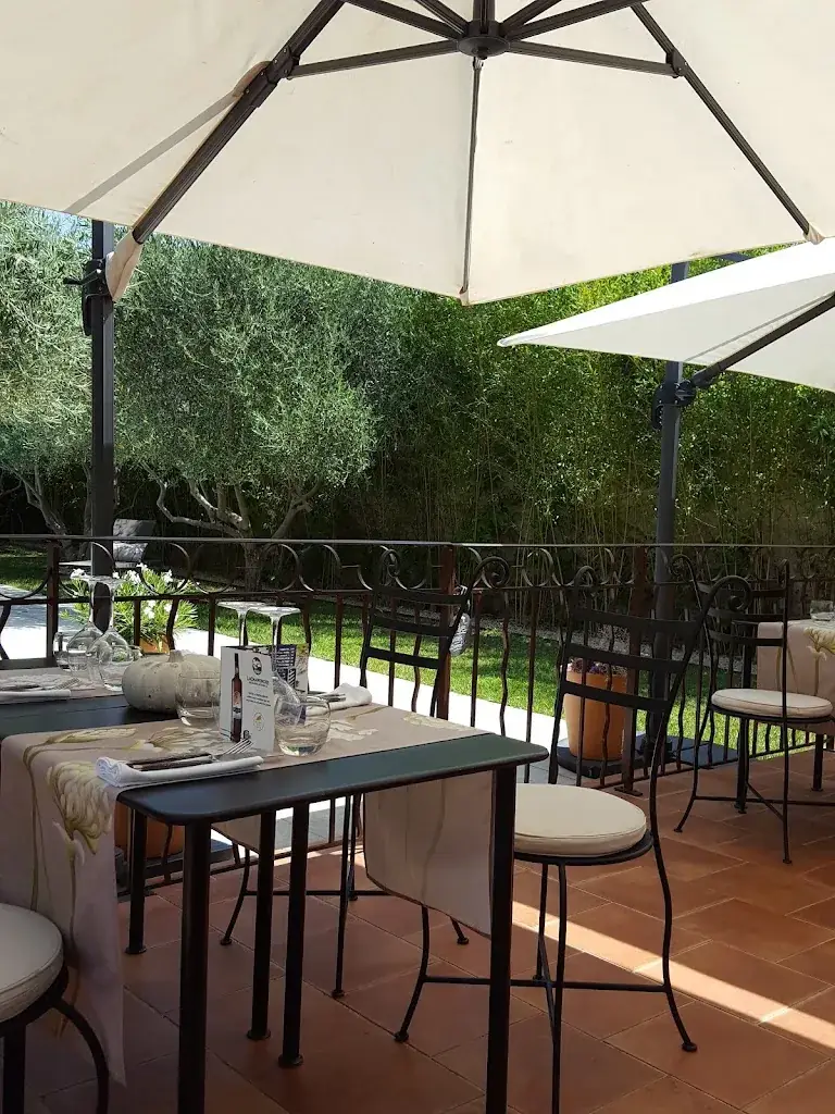 Les Arômes restaurant in Gémenos