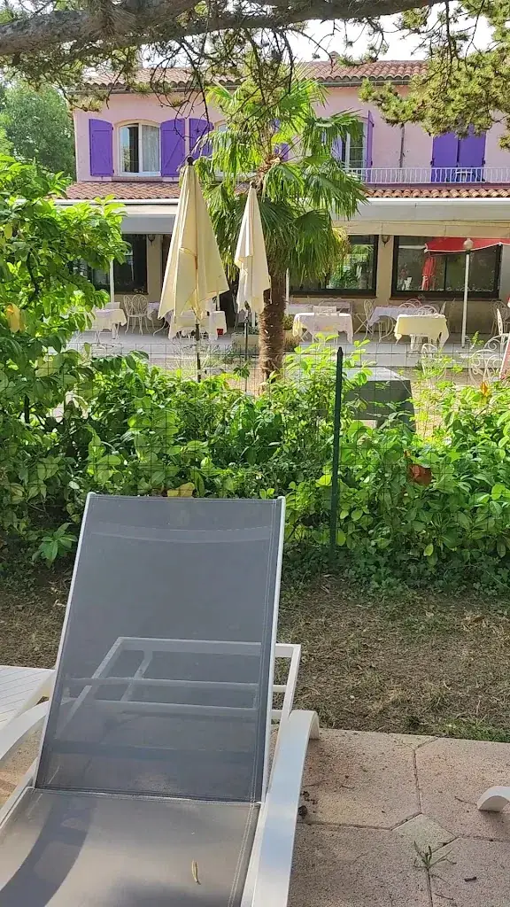 Logis Hôtel Restaurant Lou Pebre d’Ai_Plan-d'Aups-Sainte-Baume_slider_image_2