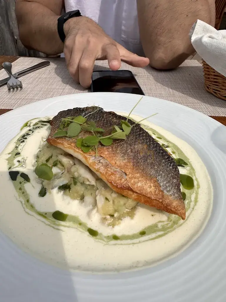 Melissa Cruz_Au Bois Flotté_Cogolin_review