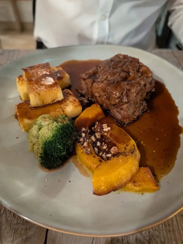 Riviera Yacht Charter_Chez Nous_Cogolin_review