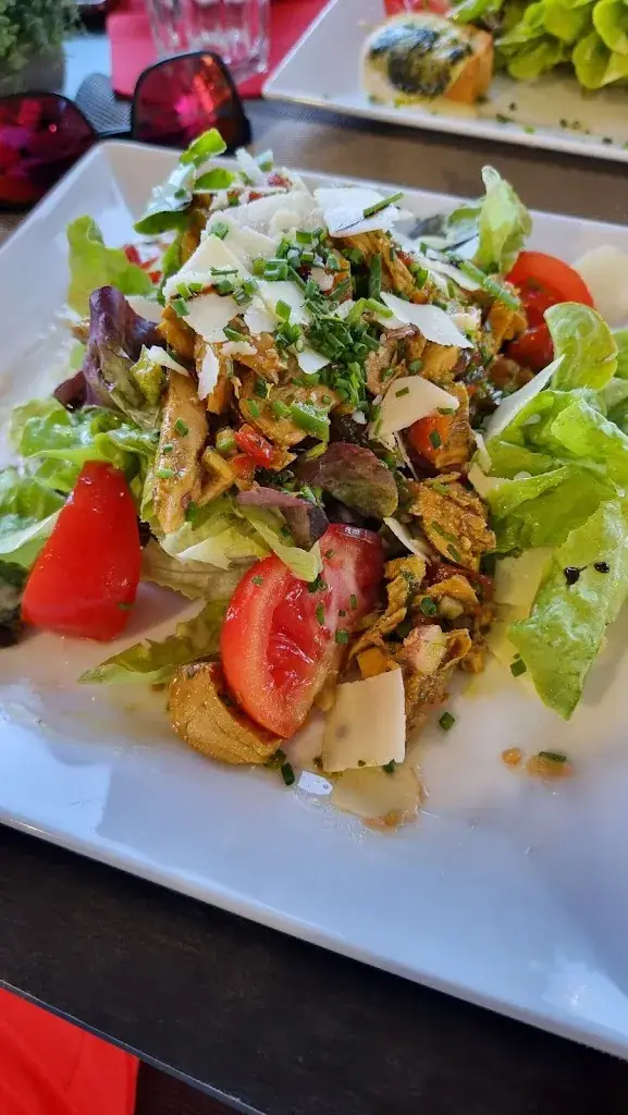 Brett McC_Quartier gourmand_Cogolin_review