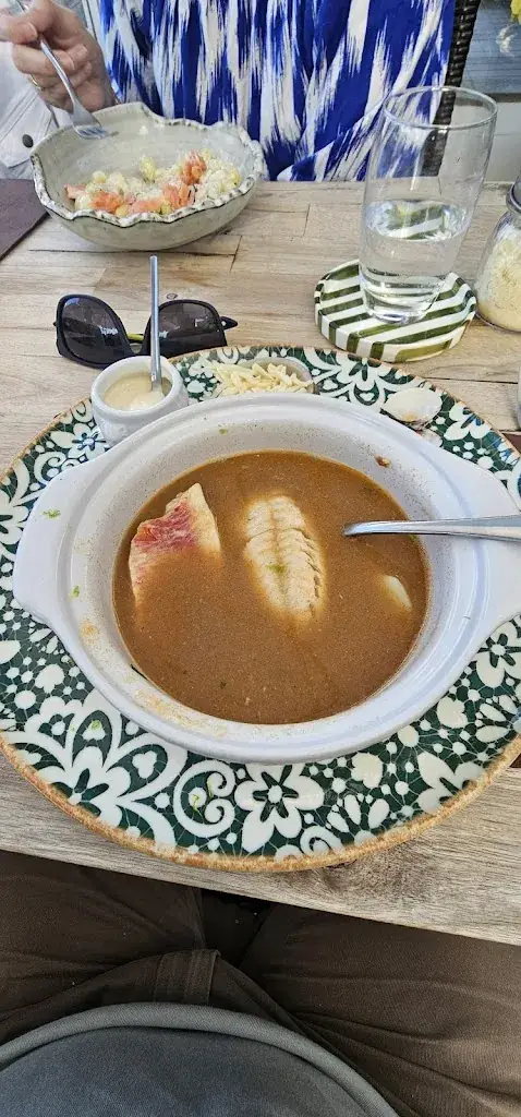 Anthony Hinsley_VIA MARINE_Cogolin_review