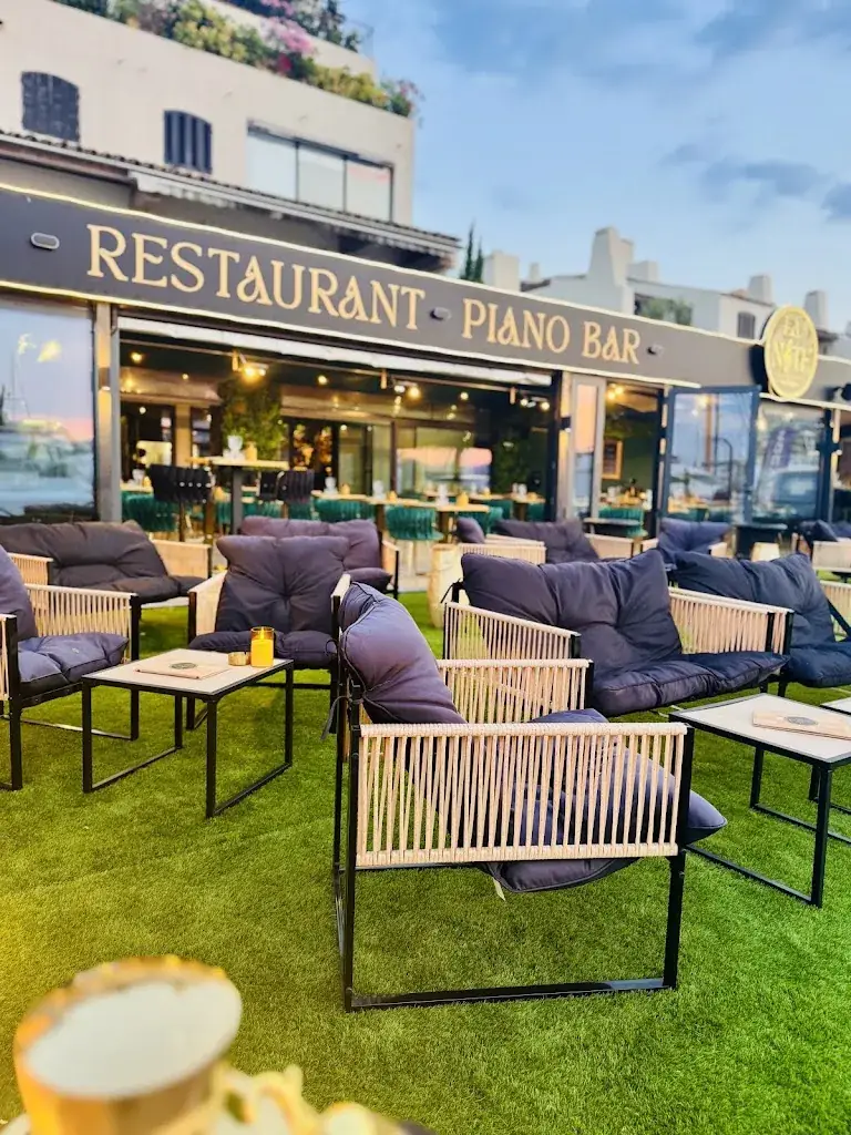 La Note Française restaurant in Cogolin