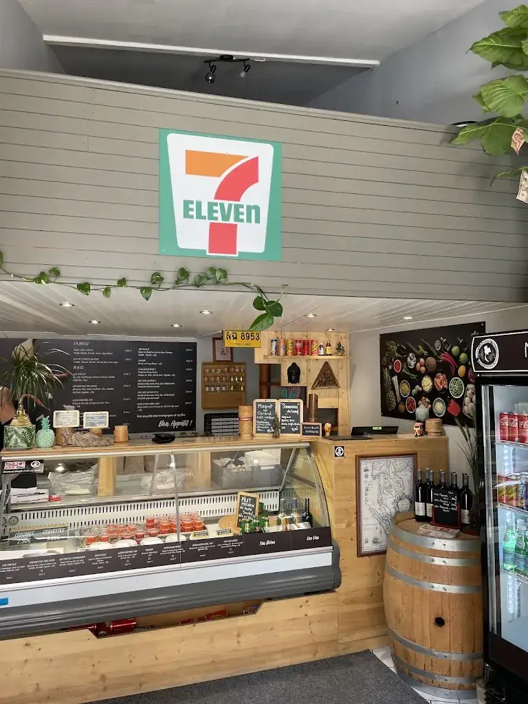 Au Comptoir Thaï restaurant in Cogolin