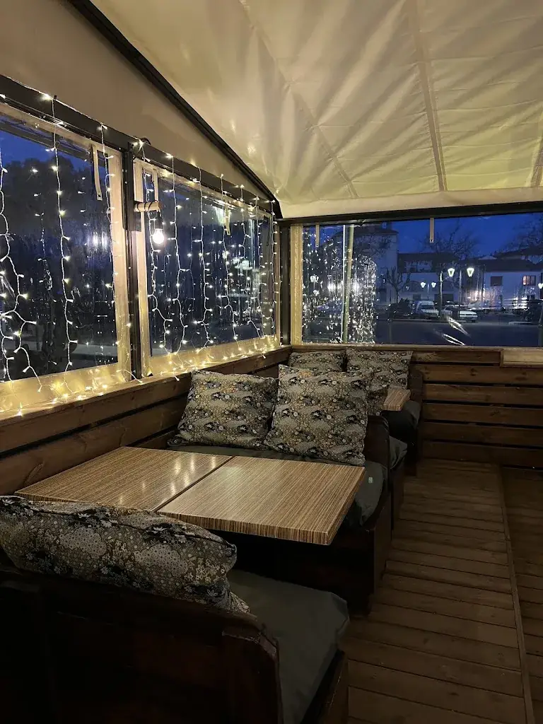 THE LAST DROP_Cogolin_slider_image_3