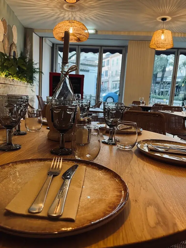 l'Estanquet restaurant in Cogolin