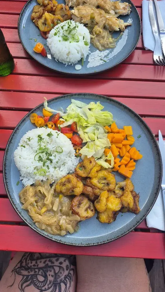 Malou-Cheanne Ananiassen_Chez anna_Cogolin_review