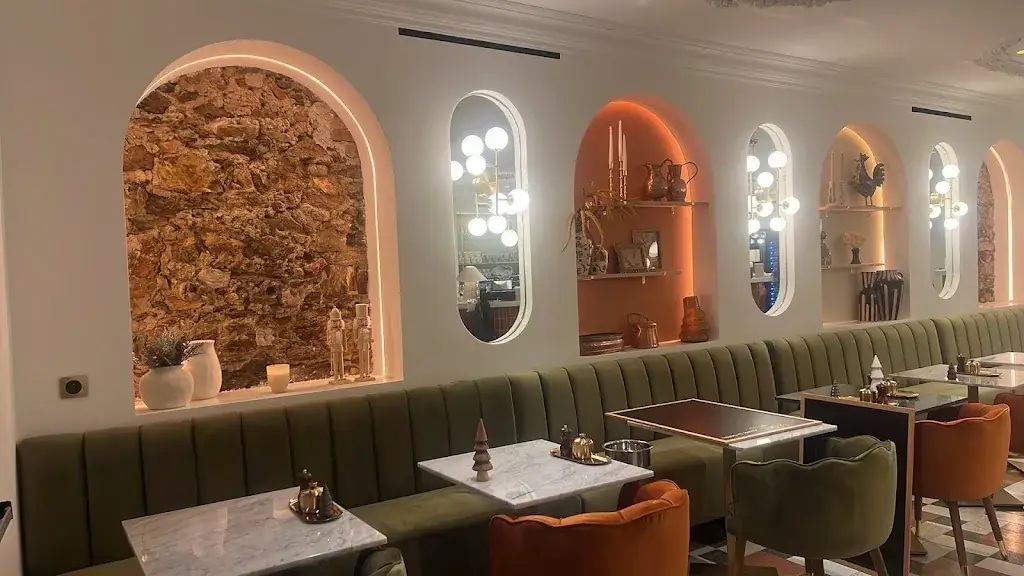 le Cauvet, Brasserie des 4 Chemins Restaurant in Cogolin