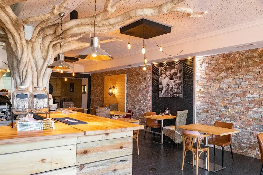 FAVOUILLE Restaurant_Éguilles_slider_image_3