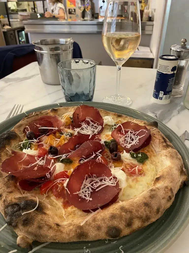 Casa L'Ovvio_Éguilles_slider_image_2