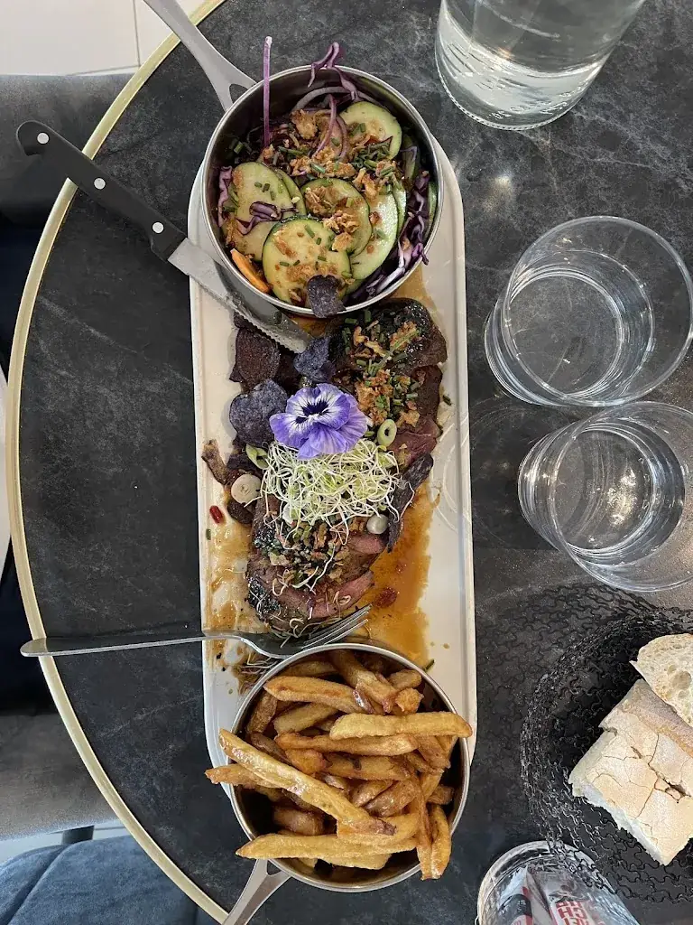 Kevin Karoyan_Le Comptoir des Halles - Bistro Gourmand_Éguilles_review