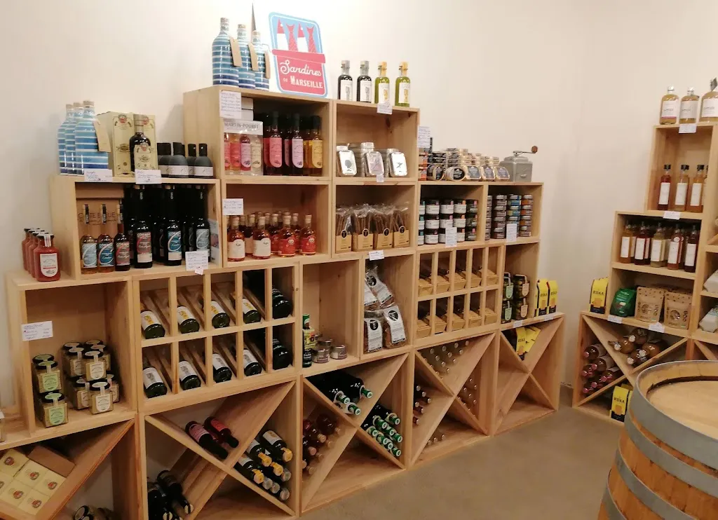 Marcelline_Éguilles_slider_image_1