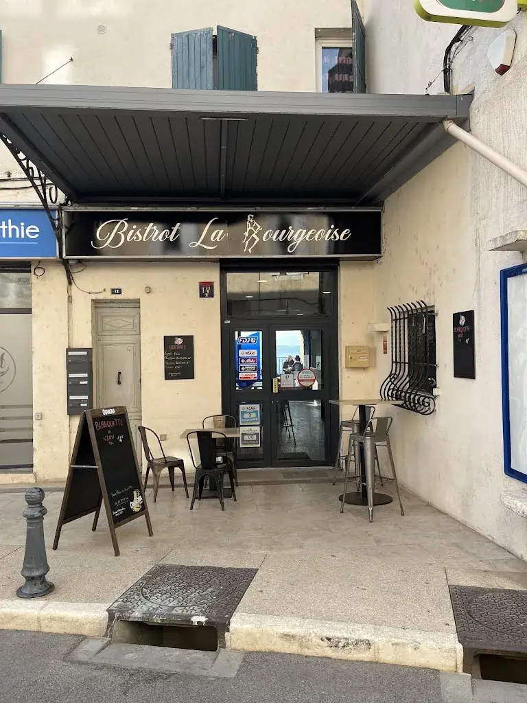 Bistrot La Bourgeoise restaurant in Éguilles