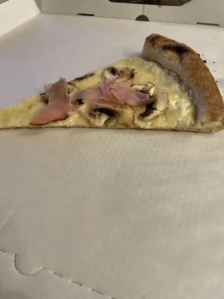 Menü_Rosa Pizza Eguilles_Éguilles_Bild_5