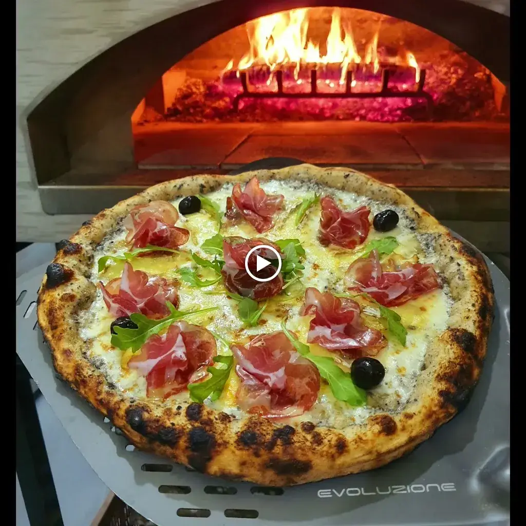 Nomade Pizza Party_Éguilles_slider_image_2