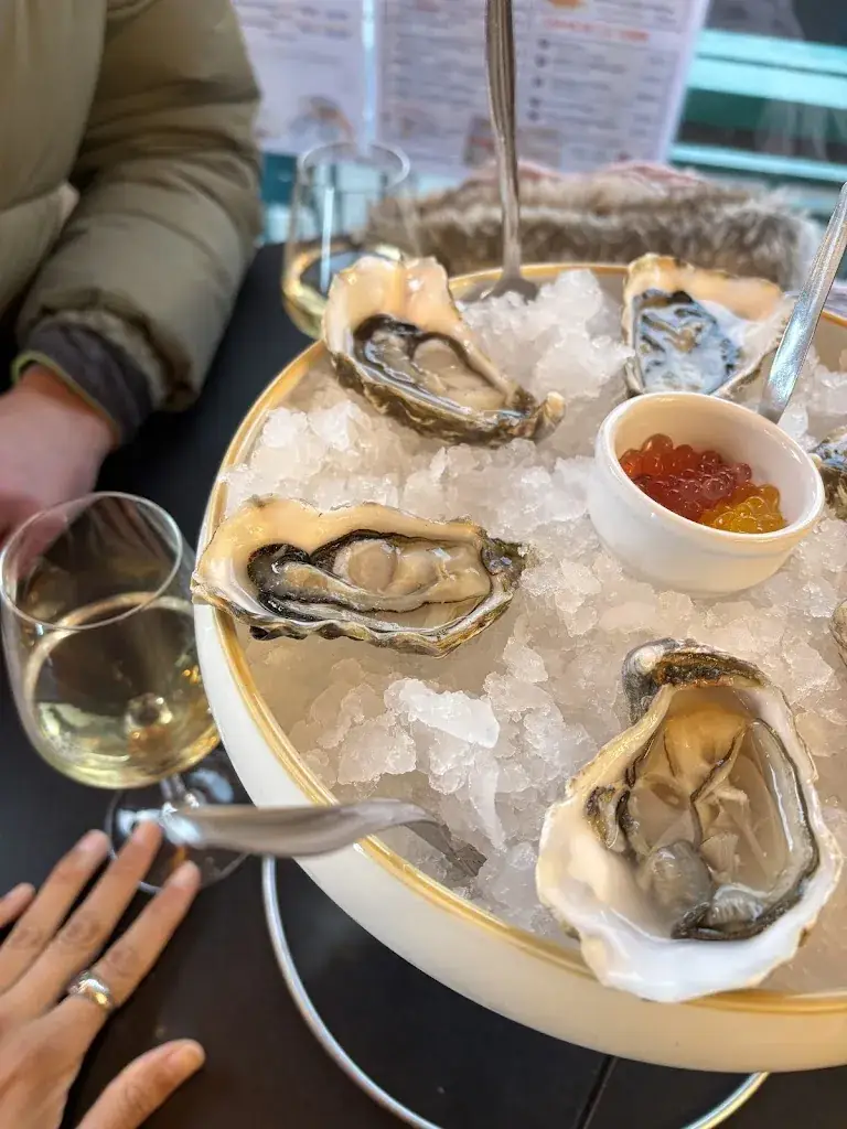 Irma Barros_Le Petit Q_Morzine_review