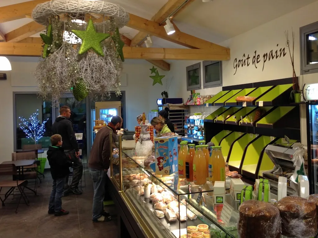 Goût de pain Eguilles_Éguilles_slider_image_1