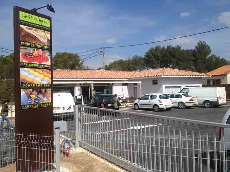 Goût de pain Eguilles_Éguilles_slider_image_3