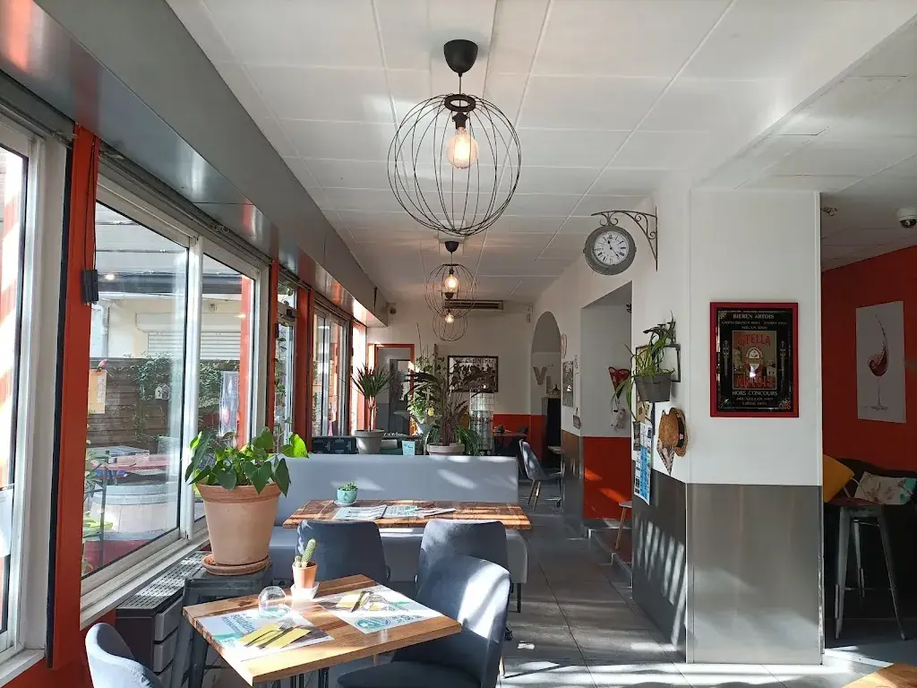 Au Bistrot d'Entraigues restaurant in Entraigues-sur-la-Sorgue