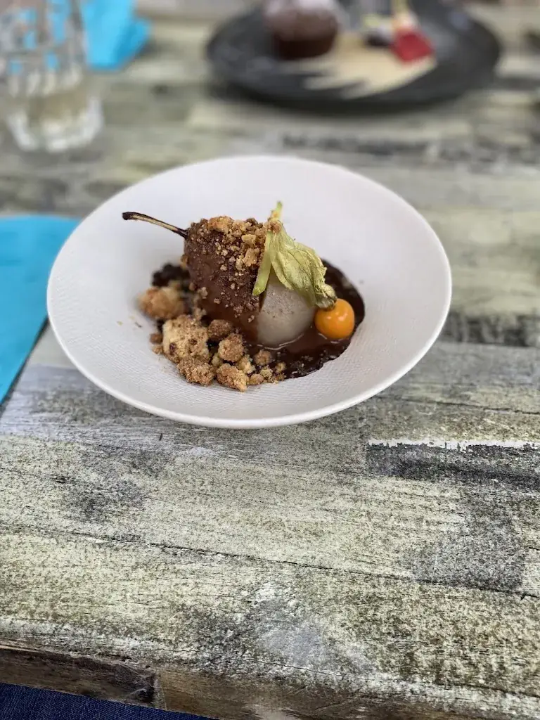 ISABELLE GABILLAS_La parenthèse d'Entraigues_Entraigues-sur-la-Sorgue_review