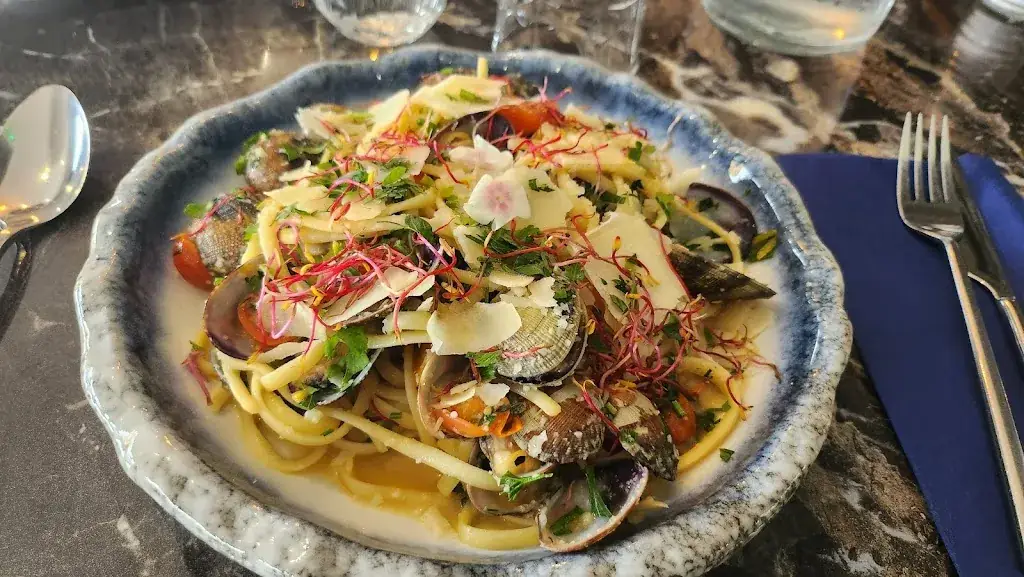 dragon born_Come Papa Ristorante_Marseille_review