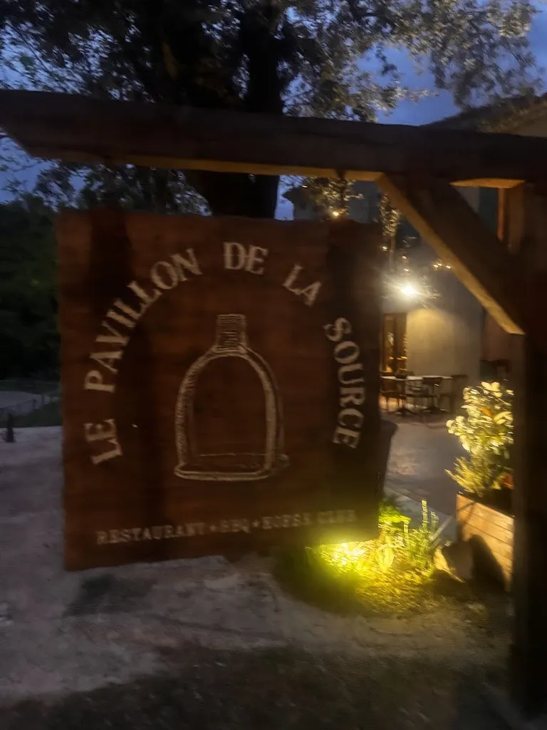 Isabelle Varrier_Le Pavillon de la Source_Aubagne_review