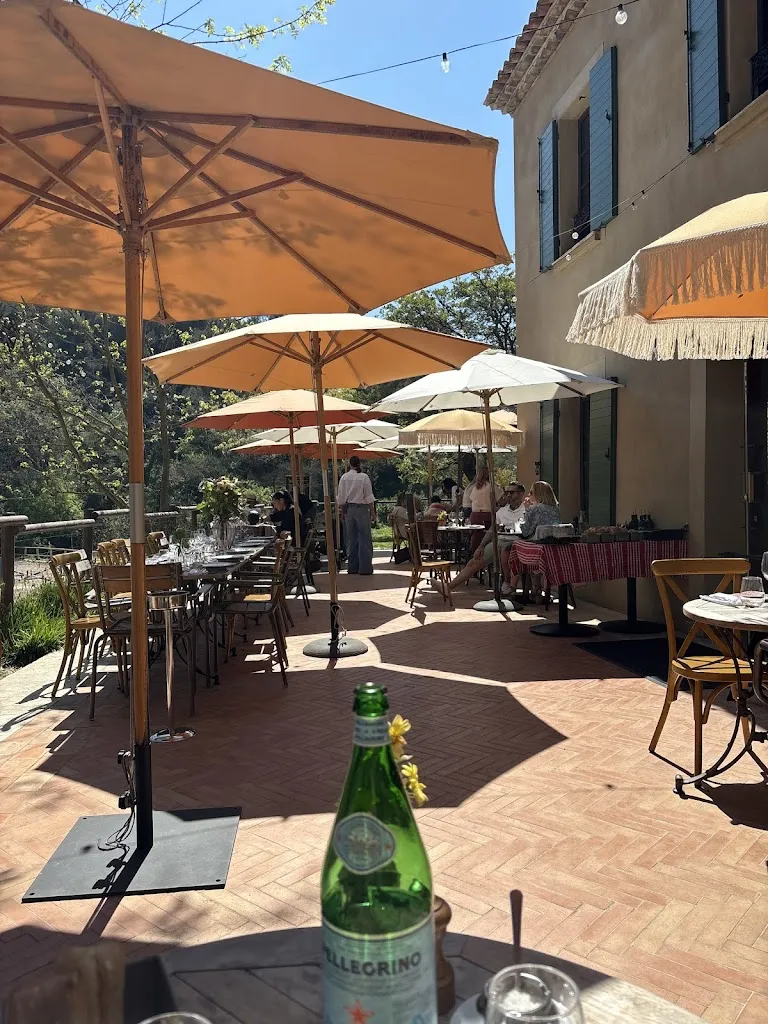 Le Pavillon de la Source_Aubagne_slider_image_1