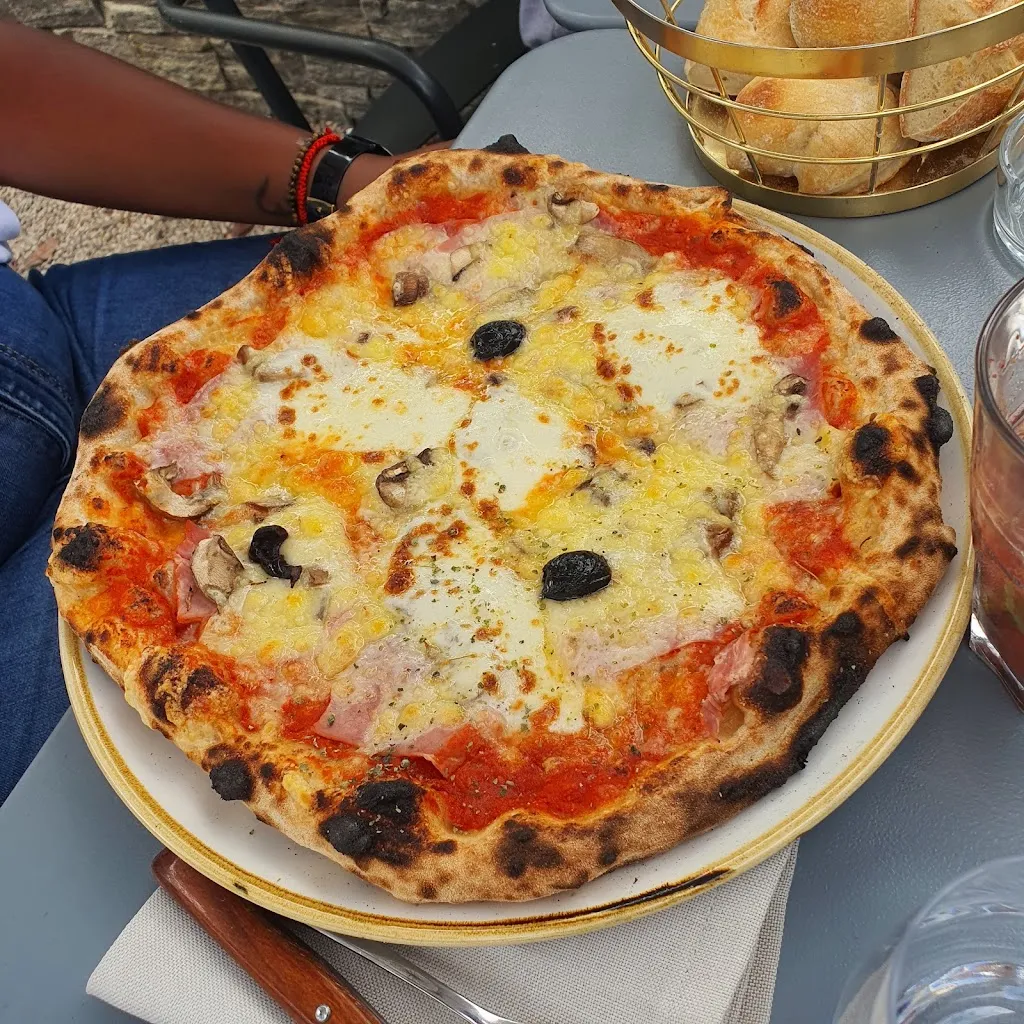 Menu_LA PIAZZA DES FRANGINS Restaurant_Marseille_image_7