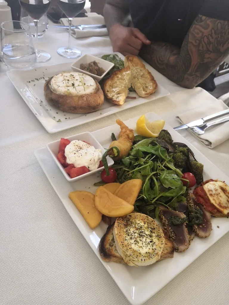 Lise Dupont_Les 3 Frères_Marseille_recensione