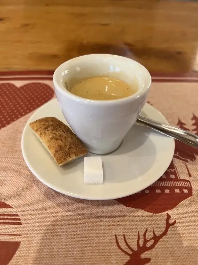 will giles_Restaurant Le Grillon_Morzine_review