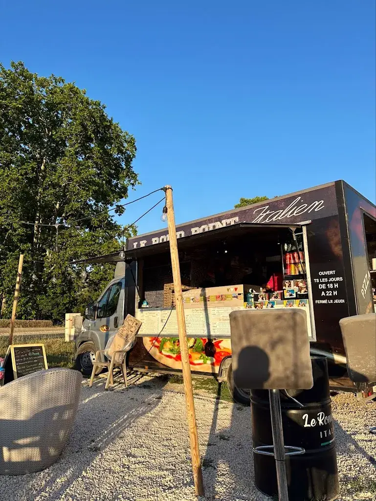 Seiriol Dawes-Hughes_Au Rond Point Italien_Évenos_review