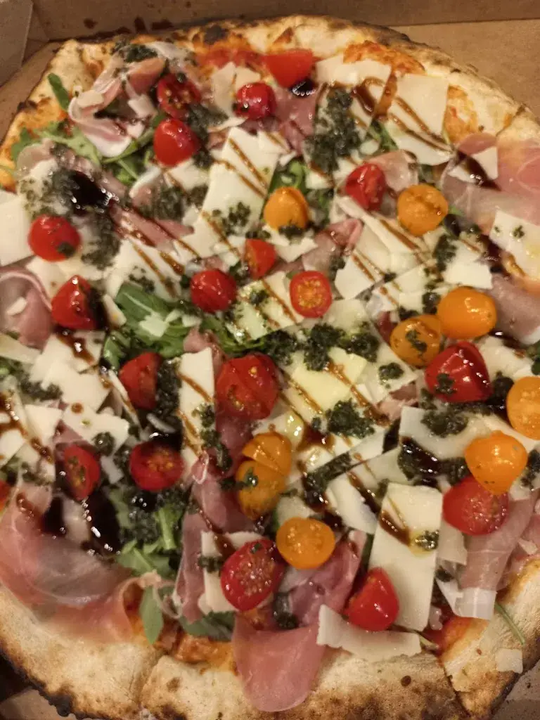 Au Rond Point Italien_Évenos_slider_image_2