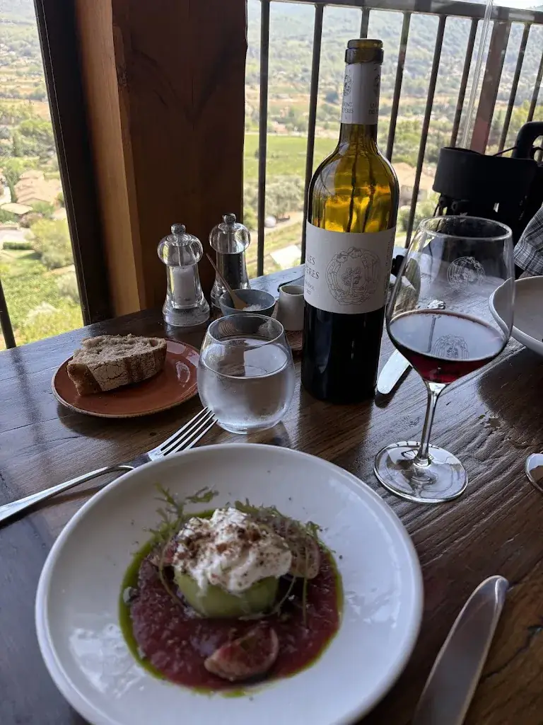 DOMAINE DE LA FONT DES PERES Restaurant la Ferme Auberge_Beausset_slider_image_3