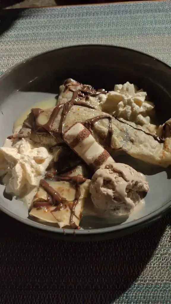 Restaurant-Crêperie le Taboo_Embrun_slider_image_2