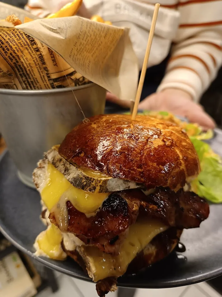 Le Cinq_Embrun_slider_image_2