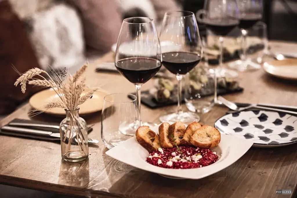 Les 3 L_Embrun_slider_image_2