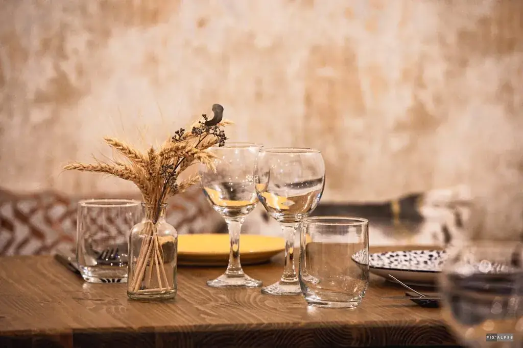 Les 3 L_Embrun_slider_image_3