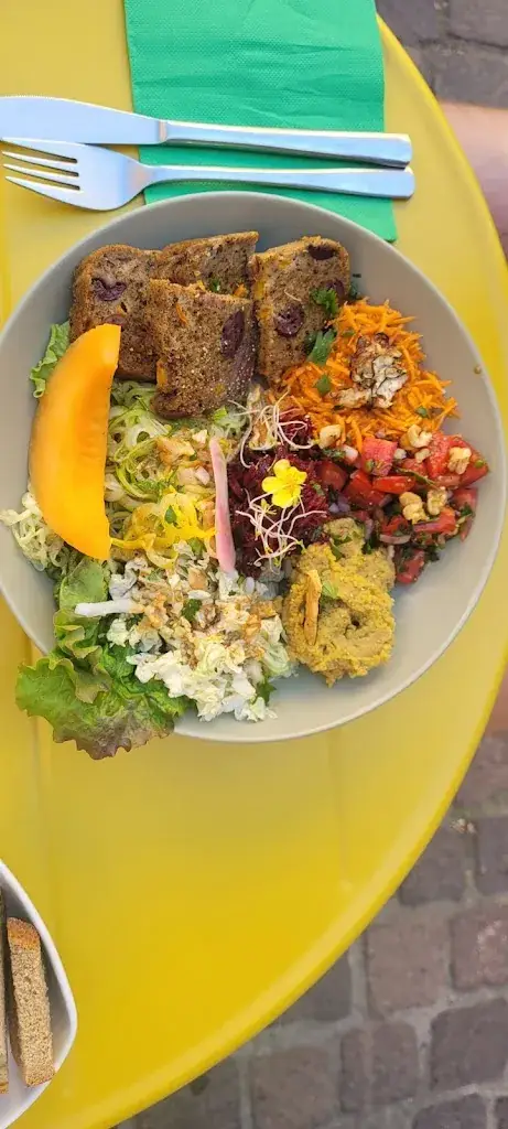 Helene R._fleur 2 courgettes_Embrun_review