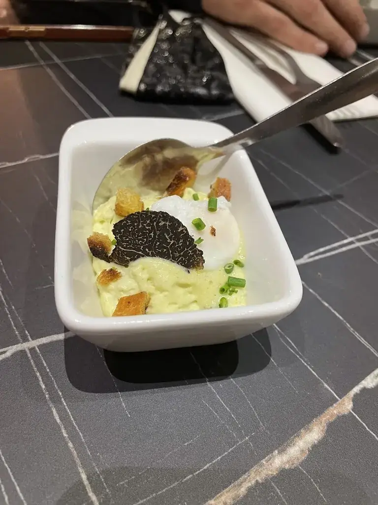 Noemie L_L'Androuno_Draguignan_recensione