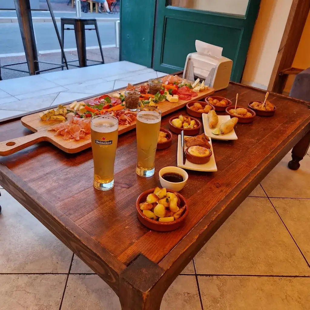 AU 13_Draguignan_slider_image_2