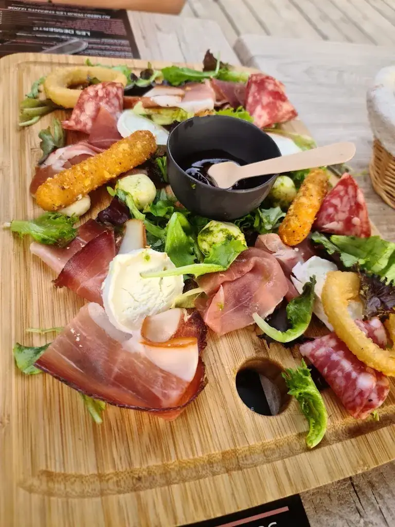 Restaurant Le Trois 2 - DRAGUIGNAN_Draguignan_slider_image_2