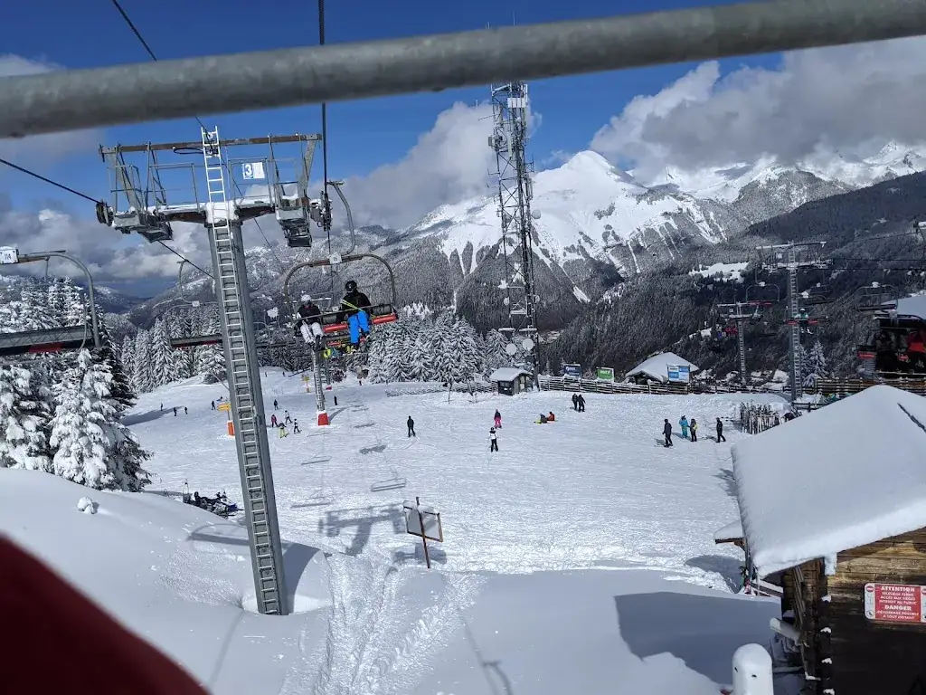 Nabor Restaurant_Morzine_slider_image_3