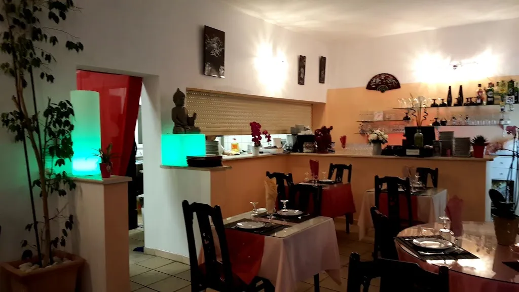 Restaurant Chez Lee DRAGUIGNAN_Draguignan_slider_image_2