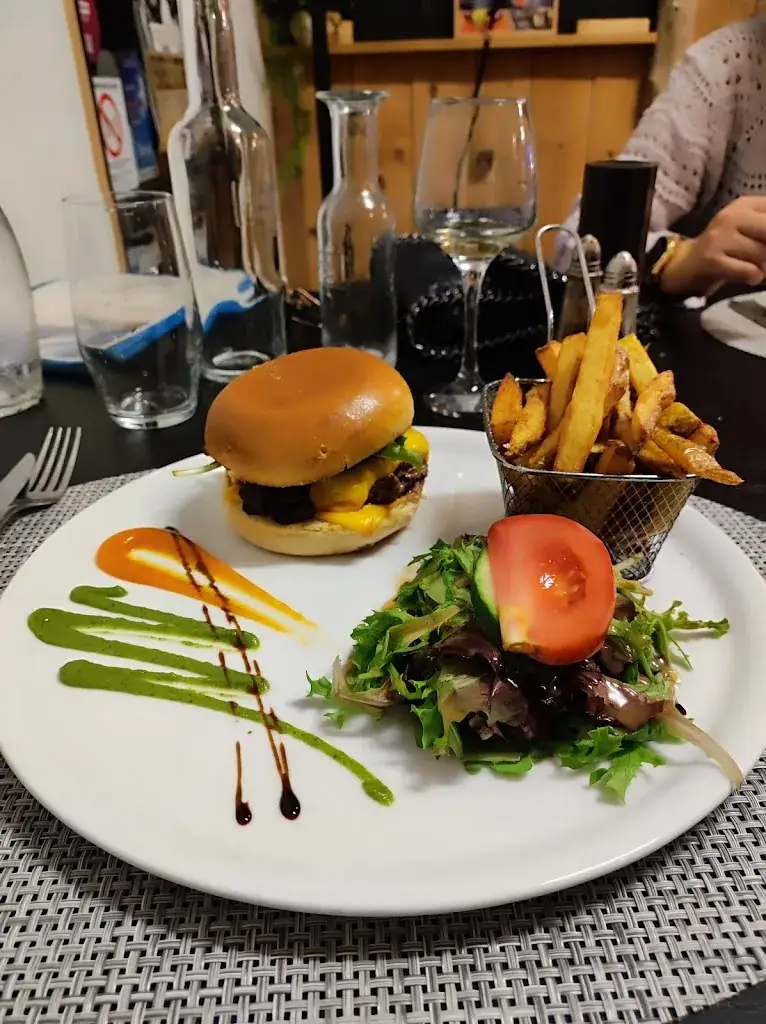 Céline Roche_Le Garden Party_Draguignan_review