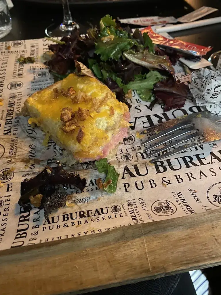 Alexander Panin_Au Bureau - Pub et Brasserie_Draguignan_review