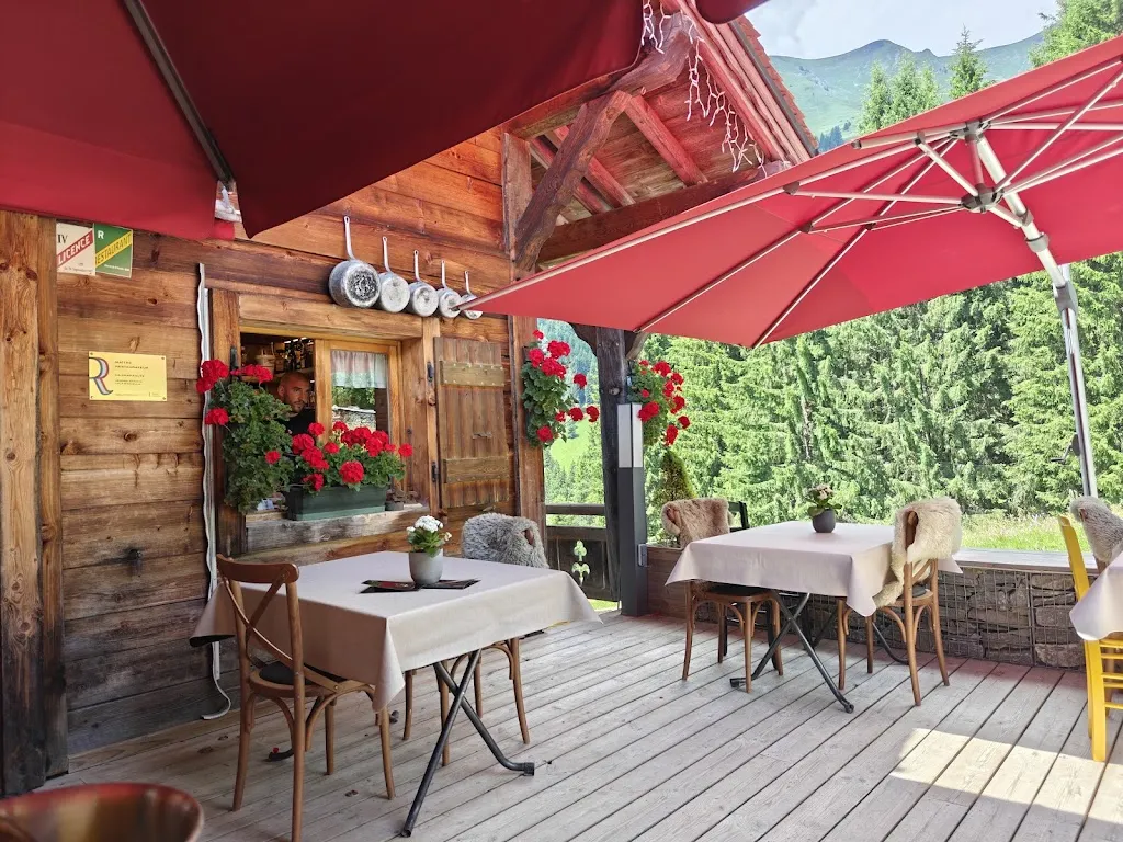 Crapahute_Morzine_slider_image_2