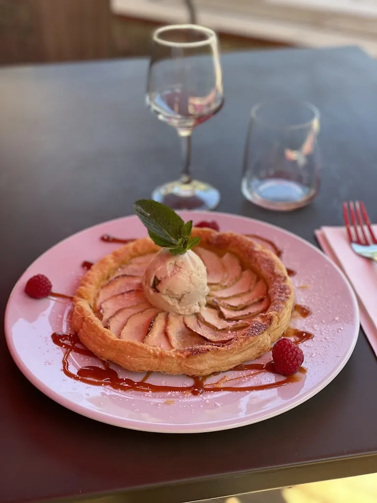 Crapahute_Morzine_slider_image_3