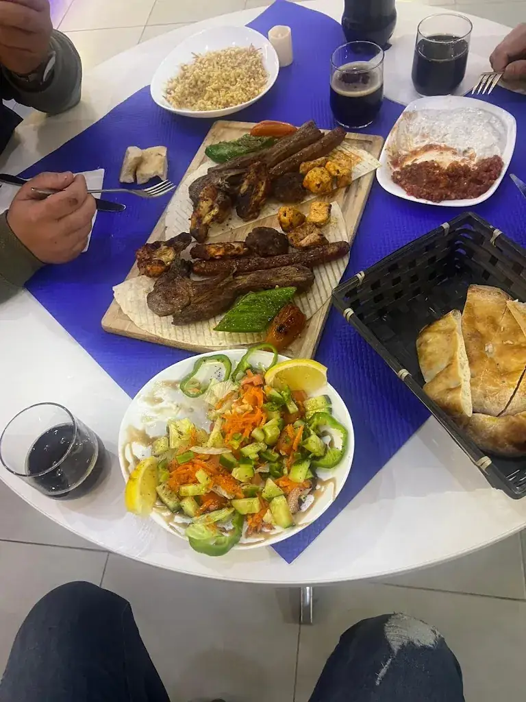 Le Mekan_Draguignan_slider_image_3