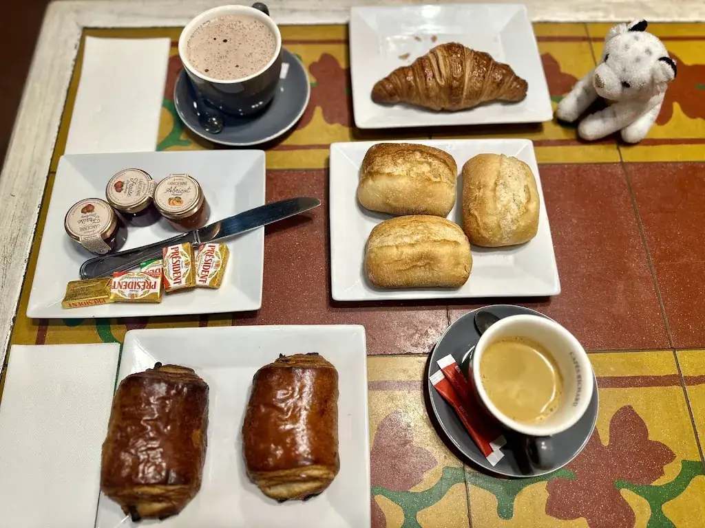 Ivan Boyko_Le Café du Commerce_Draguignan_review